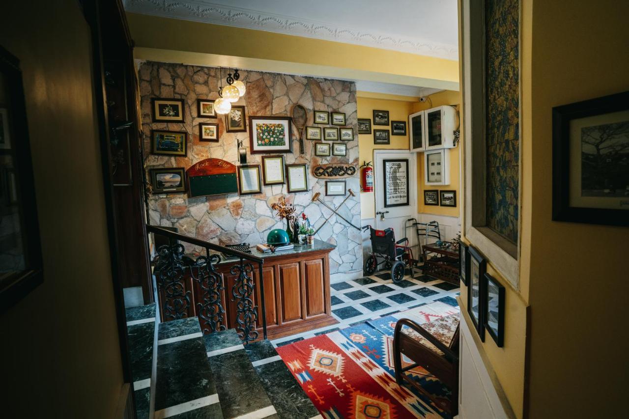Rock Cliff Home Stay Shillong Dış mekan fotoğraf
